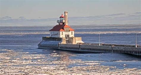 duluth ship canal webcam